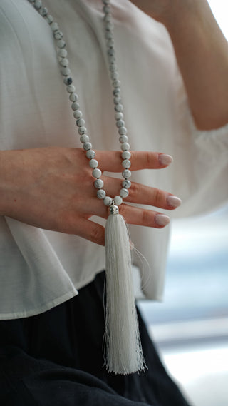 Malas Set – Howlite Necklace & Bracelet