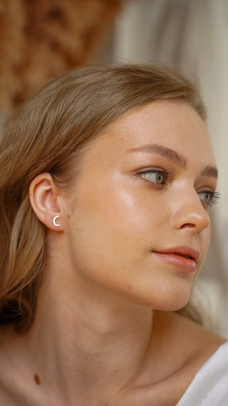 Stud Earrings Little Moon