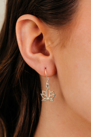 Earrings Simplicity Little Lotus