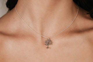 Necklace Simplicity Great Tree of Life