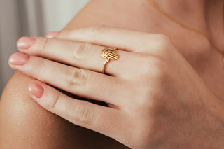 Ring Simplicity Little Khamsa
