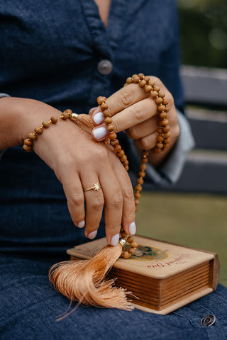 Malas Set – Sandal Necklace & Bracelet