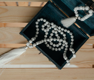 Malas Set – Howlite Necklace & Bracelet