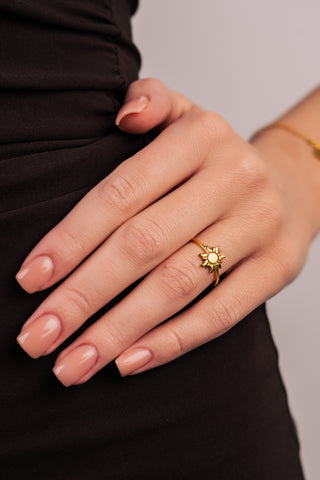 Anello Semplicità Piccolo Sole