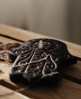 Ring Equity Little Khamsa